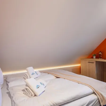 Apartman Apart-invest Gimnazjalna 7 *